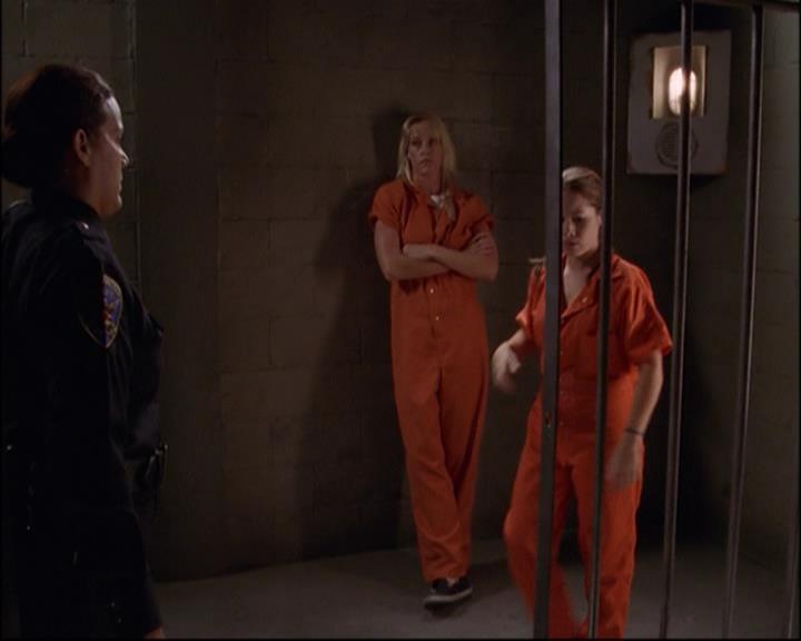 Charmed-Online-dot-net_803RunPiperRun0998.jpg Charmed-Online-dot-net_803RunPiperRun0998.jpg