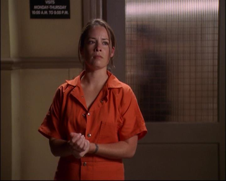 Charmed-Online-dot-net_803RunPiperRun1015.jpg Charmed-Online-dot-net_803RunPiperRun1015.jpg