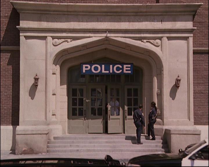 Charmed-Online-dot-net_803RunPiperRun1602.jpg Charmed-Online-dot-net_803RunPiperRun1602.jpg