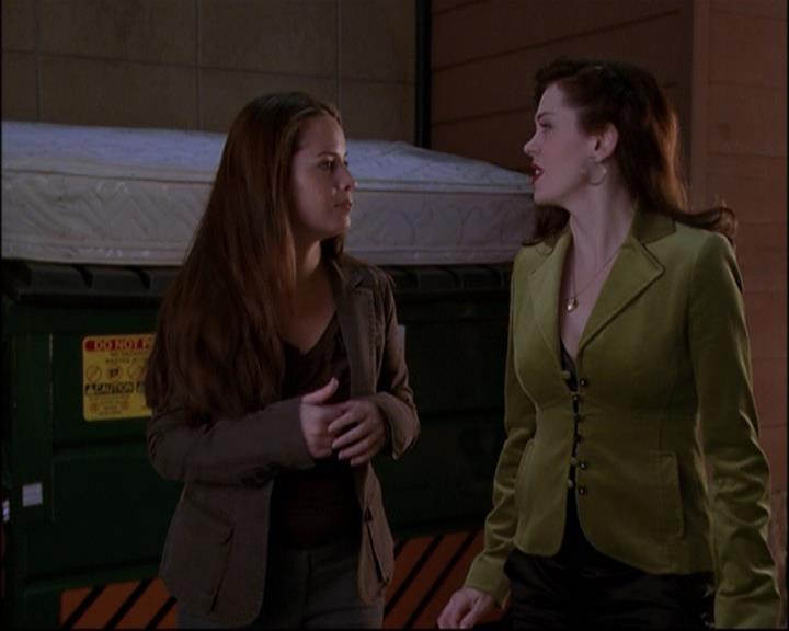 Charmed-Online-dot-net_803RunPiperRun1699.jpg Charmed-Online-dot-net_803RunPiperRun1699.jpg