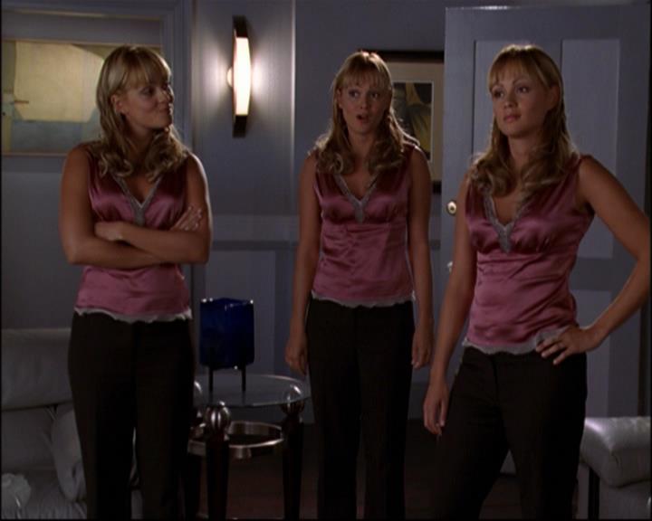 Charmed-Online-dot-net_803RunPiperRun1985.jpg Charmed-Online-dot-net_803RunPiperRun1985.jpg