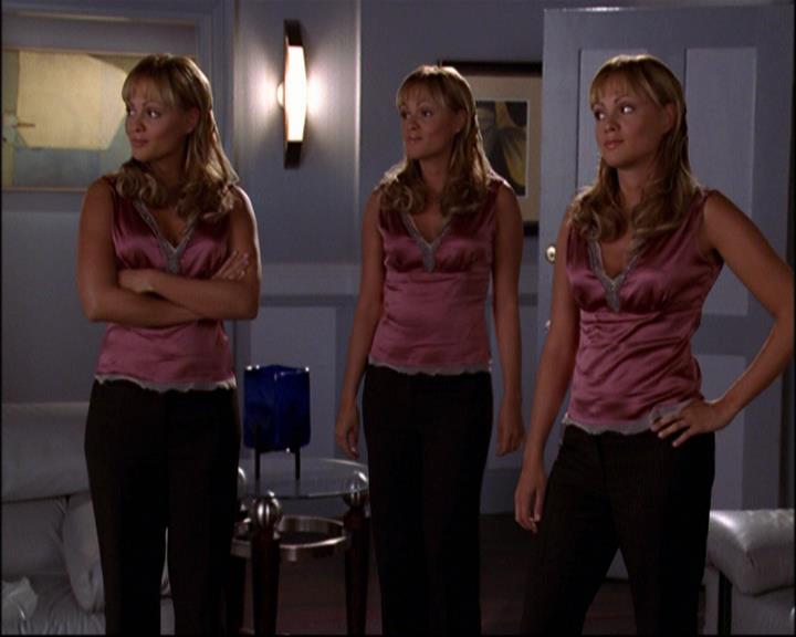 Charmed-Online-dot-net_803RunPiperRun1990.jpg Charmed-Online-dot-net_803RunPiperRun1990.jpg