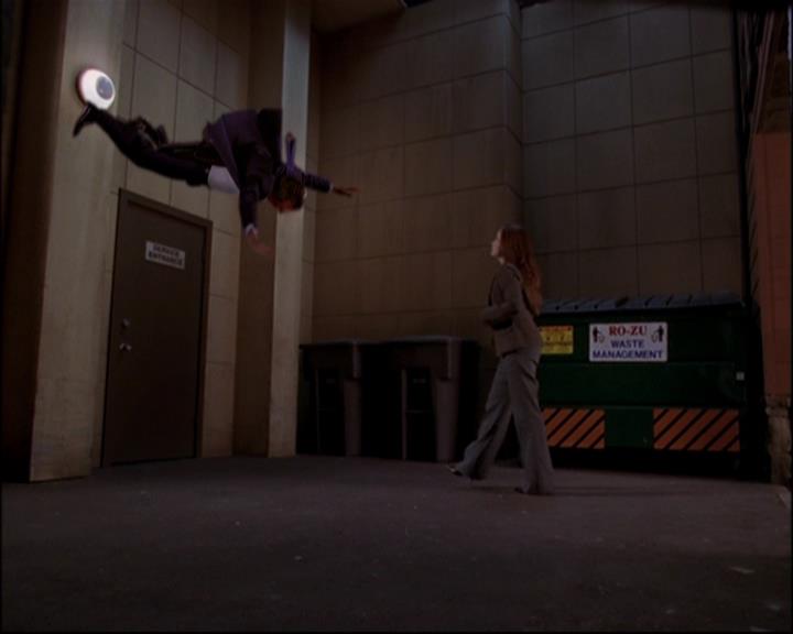 Charmed-Online-dot-net_803RunPiperRun2009.jpg Charmed-Online-dot-net_803RunPiperRun2009.jpg