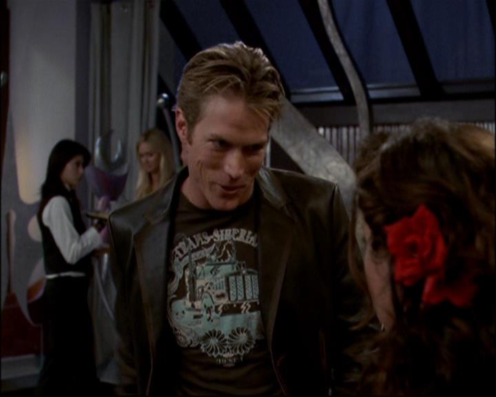 Charmed-Online-dot-net_803RunPiperRun2131.jpg Charmed-Online-dot-net_803RunPiperRun2131.jpg