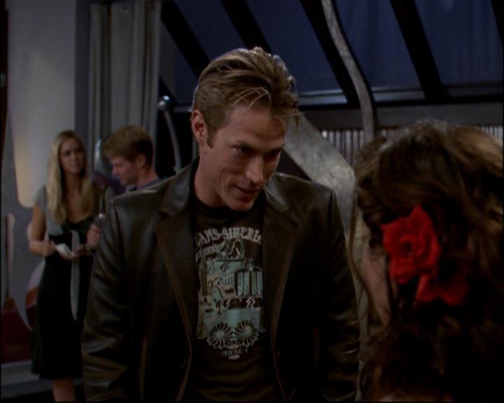 Charmed-Online-dot-net_803RunPiperRun2135.jpg Charmed-Online-dot-net_803RunPiperRun2135.jpg