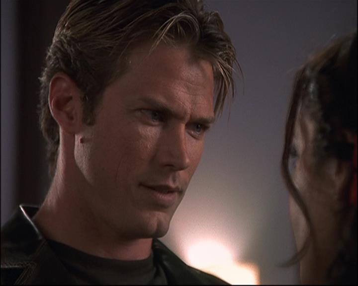 Charmed-Online-dot-net_803RunPiperRun2180.jpg Charmed-Online-dot-net_803RunPiperRun2180.jpg