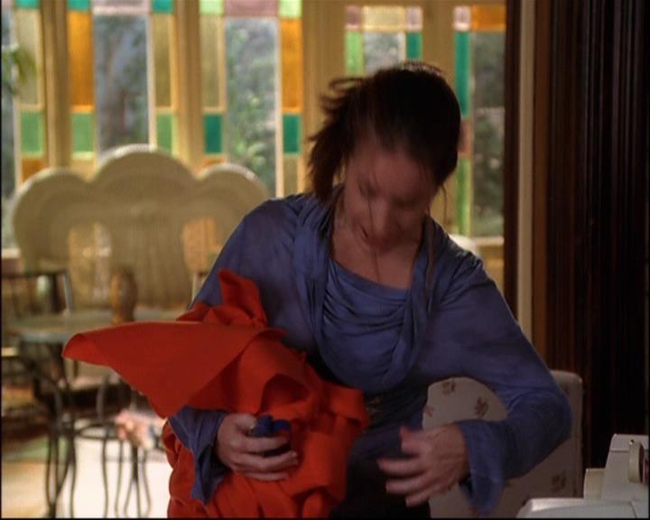 Charmed-Online-dot-net_804DesperateHousewitches0713.jpg Charmed-Online-dot-net_804DesperateHousewitches0713.jpg