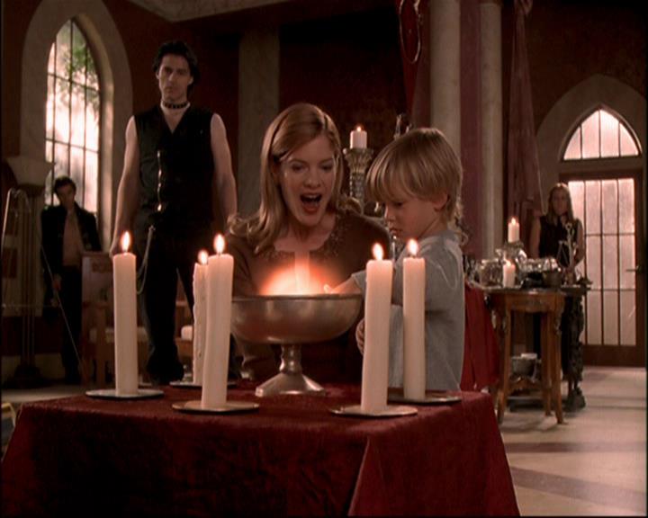 Charmed-Online-dot-net_804DesperateHousewitches1805.jpg