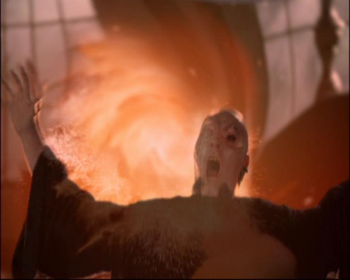 Charmed-Online-dot-net_804DesperateHousewitches2073.jpg Charmed-Online-dot-net_804DesperateHousewitches2073.jpg