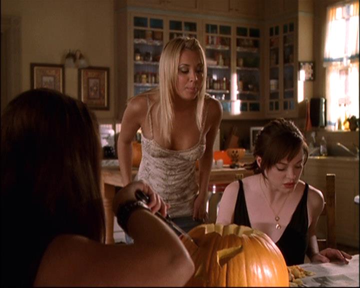 Charmed-Online-dot-net_806KillBillieVol1-0044.jpg Charmed-Online-dot-net_806KillBillieVol1-0044.jpg