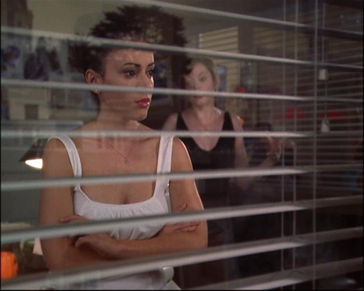 Charmed-Online-dot-net_806KillBillieVol1-0354.jpg Charmed-Online-dot-net_806KillBillieVol1-0354.jpg