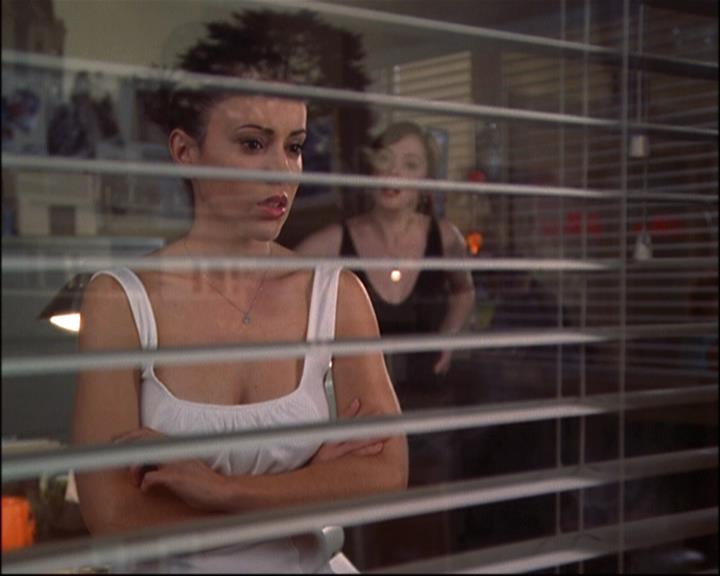 Charmed-Online-dot-net_806KillBillieVol1-0358.jpg Charmed-Online-dot-net_806KillBillieVol1-0358.jpg