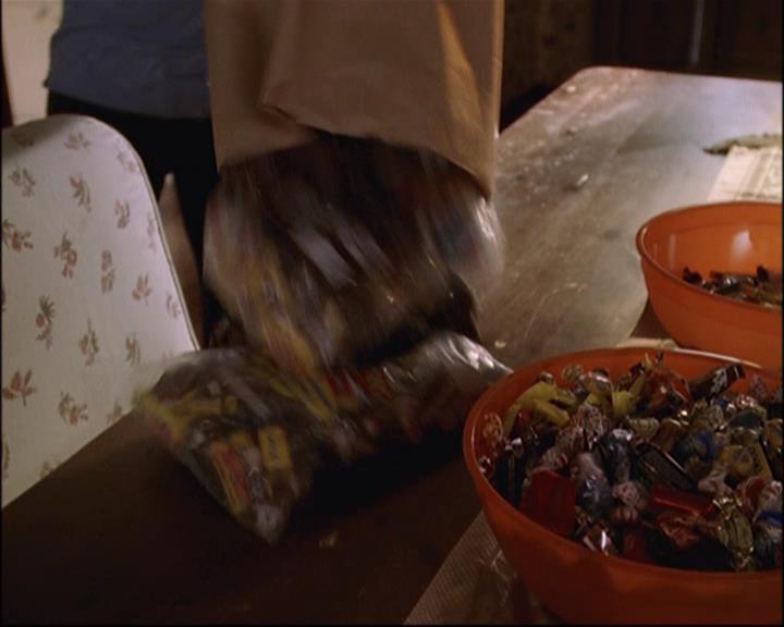 Charmed-Online-dot-net_806KillBillieVol1-1020.jpg Charmed-Online-dot-net_806KillBillieVol1-1020.jpg