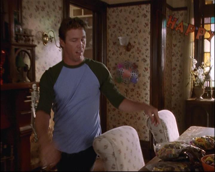 Charmed-Online-dot-net_806KillBillieVol1-1022.jpg Charmed-Online-dot-net_806KillBillieVol1-1022.jpg