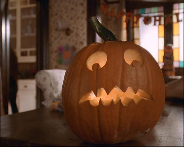 Charmed-Online-dot-net_806KillBillieVol1-1051.jpg Charmed-Online-dot-net_806KillBillieVol1-1051.jpg