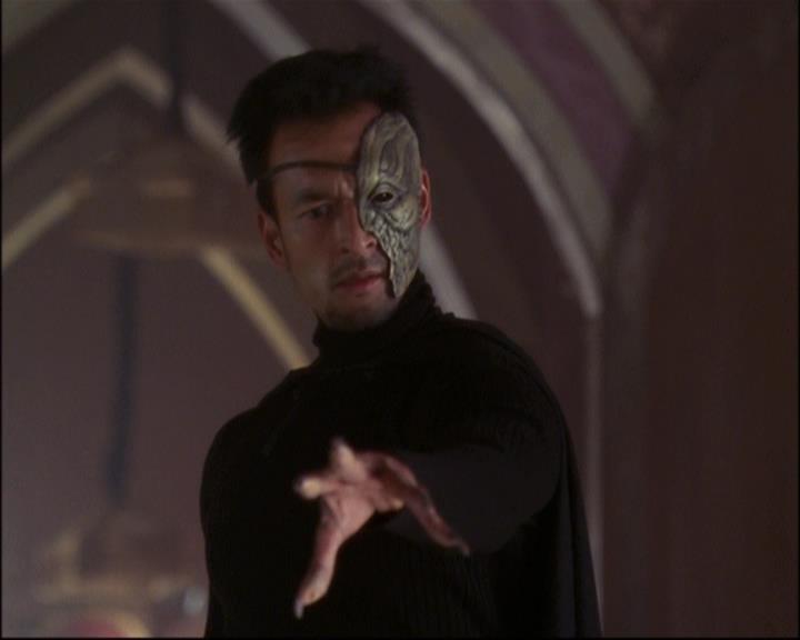 Charmed-Online-dot-net_806KillBillieVol1-2066.jpg Charmed-Online-dot-net_806KillBillieVol1-2066.jpg