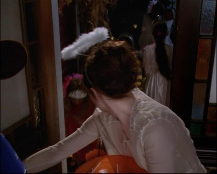 Charmed-Online-dot-net_806KillBillieVol1-2247.jpg Charmed-Online-dot-net_806KillBillieVol1-2247.jpg