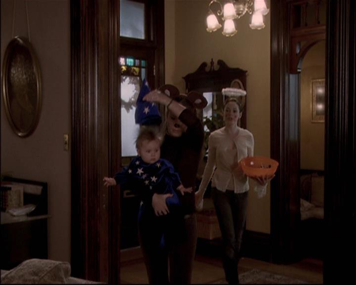 Charmed-Online-dot-net_806KillBillieVol1-2252.jpg Charmed-Online-dot-net_806KillBillieVol1-2252.jpg