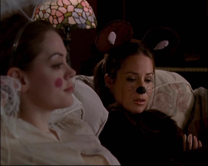 Charmed-Online-dot-net_806KillBillieVol1-2276.jpg Charmed-Online-dot-net_806KillBillieVol1-2276.jpg