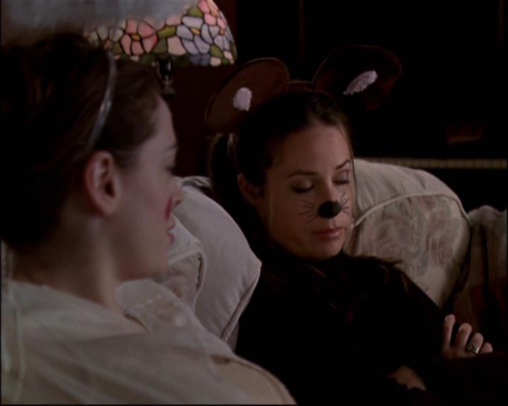 Charmed-Online-dot-net_806KillBillieVol1-2301.jpg Charmed-Online-dot-net_806KillBillieVol1-2301.jpg