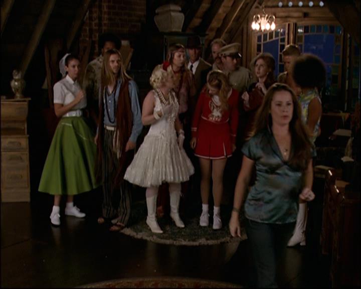 Charmed-Online-dot-net_807TheLostPictureShow2185.jpg Charmed-Online-dot-net_807TheLostPictureShow2185.jpg