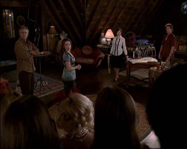 Charmed-Online-dot-net_807TheLostPictureShow2220.jpg Charmed-Online-dot-net_807TheLostPictureShow2220.jpg