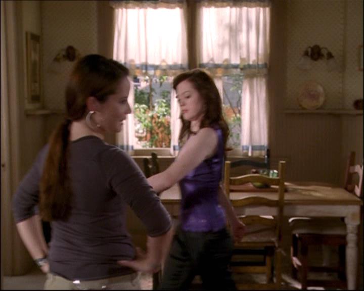 Charmed-Online-dot-net_808BattleOfTheHexes0040.jpg Charmed-Online-dot-net_808BattleOfTheHexes0040.jpg