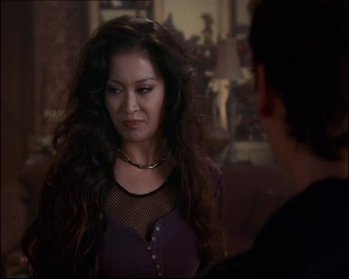 Charmed-Online-dot-net_808BattleOfTheHexes0229.jpg Charmed-Online-dot-net_808BattleOfTheHexes0229.jpg