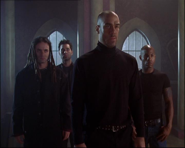 Charmed-Online-dot-net_808BattleOfTheHexes0249.jpg Charmed-Online-dot-net_808BattleOfTheHexes0249.jpg