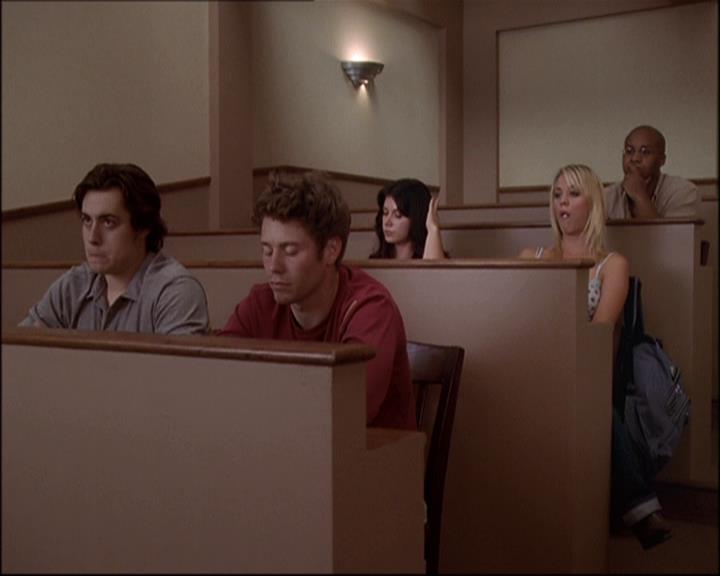 Charmed-Online-dot-net_808BattleOfTheHexes0273.jpg Charmed-Online-dot-net_808BattleOfTheHexes0273.jpg