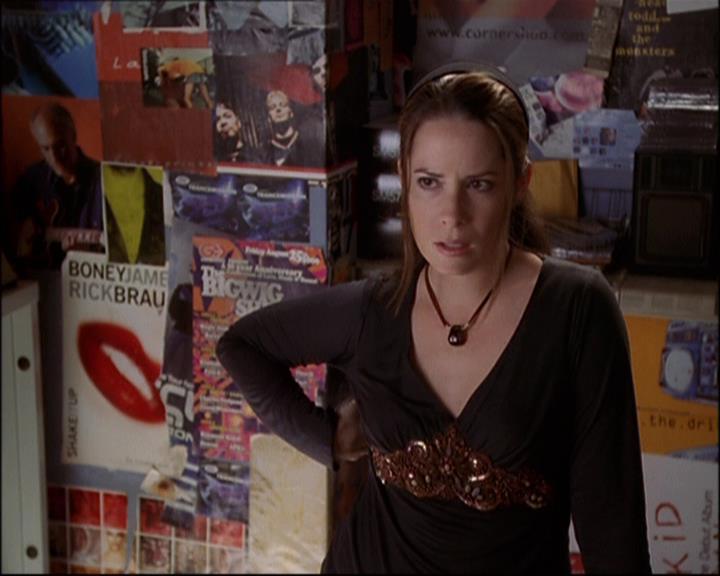 Charmed-Online-dot-net_808BattleOfTheHexes0427.jpg Charmed-Online-dot-net_808BattleOfTheHexes0427.jpg