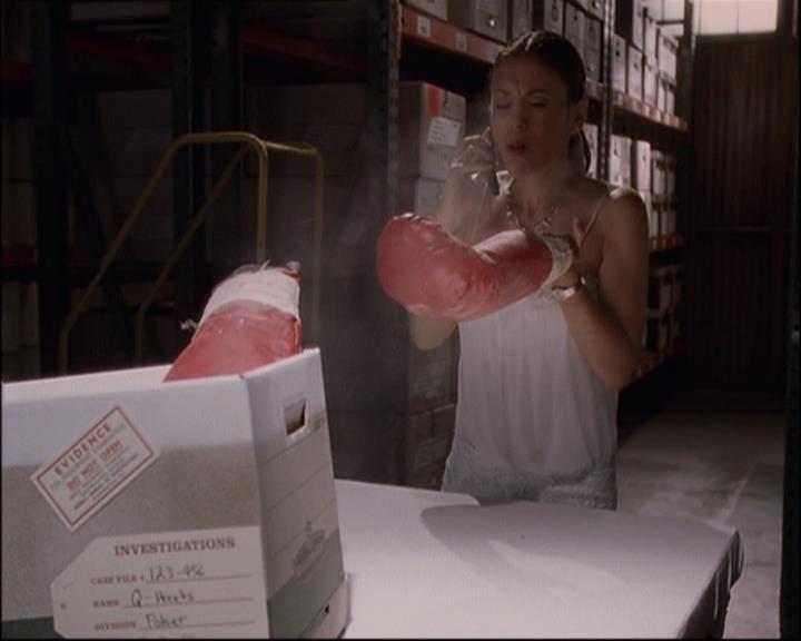 Charmed-Online-dot-net_808BattleOfTheHexes0469.jpg Charmed-Online-dot-net_808BattleOfTheHexes0469.jpg