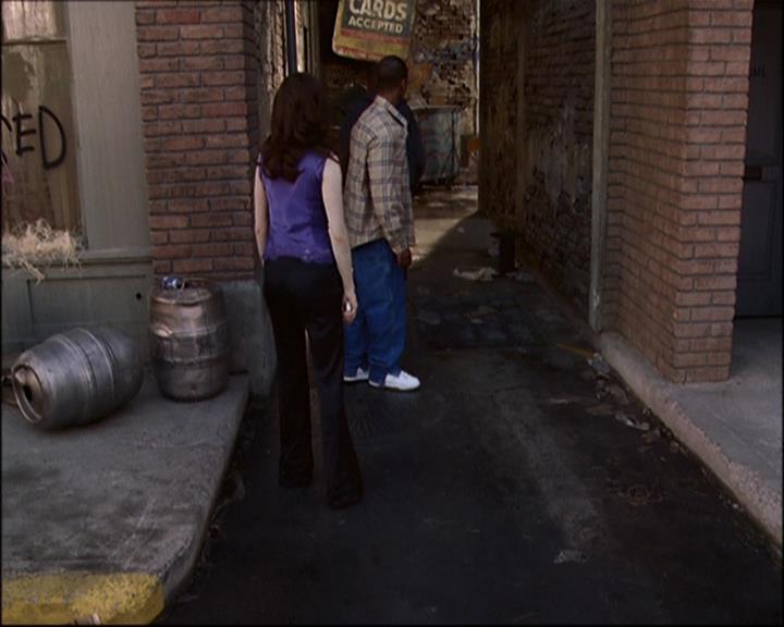 Charmed-Online-dot-net_808BattleOfTheHexes0508.jpg Charmed-Online-dot-net_808BattleOfTheHexes0508.jpg