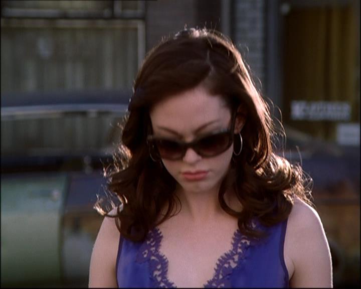 Charmed-Online-dot-net_808BattleOfTheHexes0571.jpg Charmed-Online-dot-net_808BattleOfTheHexes0571.jpg