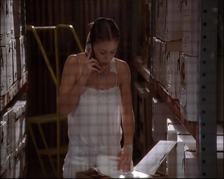 Charmed-Online-dot-net_808BattleOfTheHexes0606.jpg Charmed-Online-dot-net_808BattleOfTheHexes0606.jpg