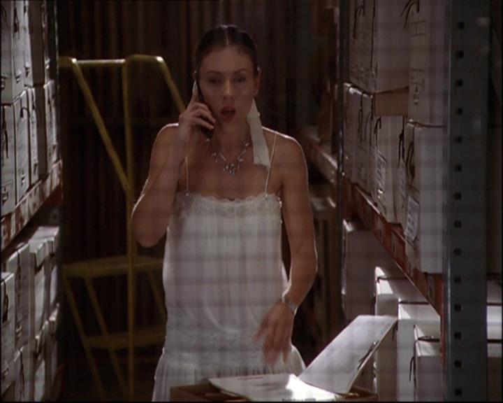 Charmed-Online-dot-net_808BattleOfTheHexes0607.jpg Charmed-Online-dot-net_808BattleOfTheHexes0607.jpg