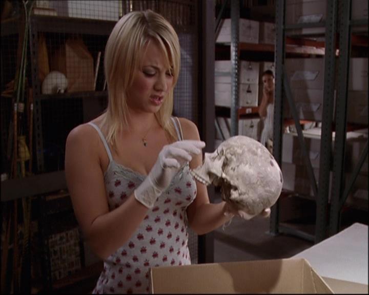 Charmed-Online-dot-net_808BattleOfTheHexes0622.jpg Charmed-Online-dot-net_808BattleOfTheHexes0622.jpg