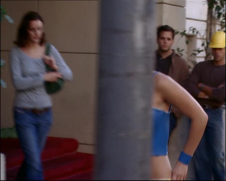 Charmed-Online-dot-net_808BattleOfTheHexes0676.jpg Charmed-Online-dot-net_808BattleOfTheHexes0676.jpg