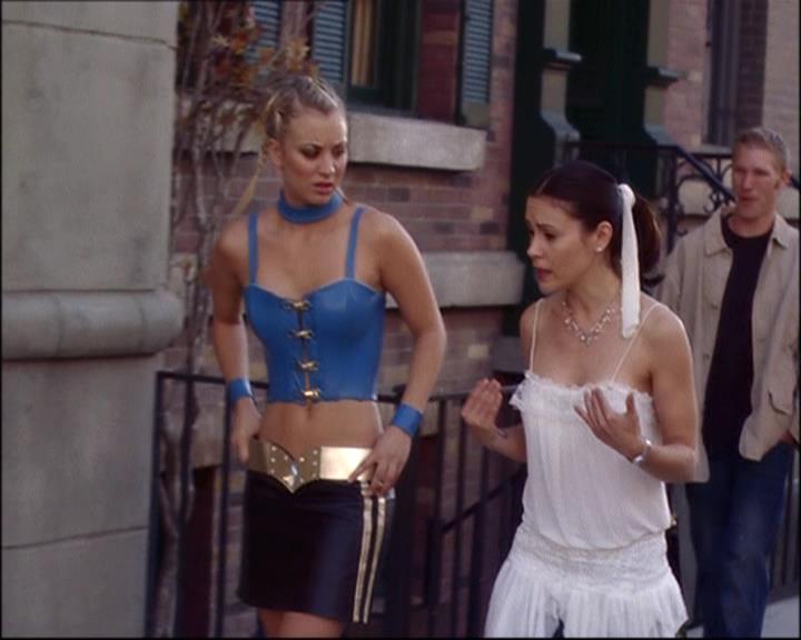 Charmed-Online-dot-net_808BattleOfTheHexes0691.jpg Charmed-Online-dot-net_808BattleOfTheHexes0691.jpg