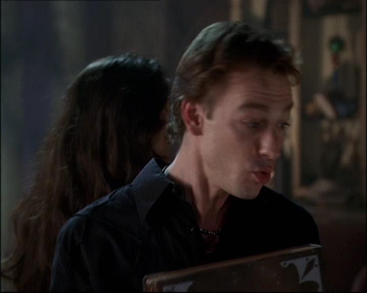 Charmed-Online-dot-net_808BattleOfTheHexes0777.jpg Charmed-Online-dot-net_808BattleOfTheHexes0777.jpg