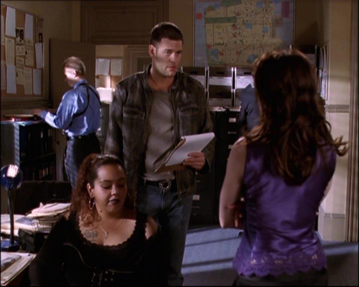 Charmed-Online-dot-net_808BattleOfTheHexes0798.jpg Charmed-Online-dot-net_808BattleOfTheHexes0798.jpg