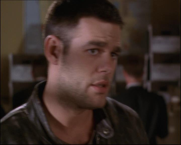 Charmed-Online-dot-net_808BattleOfTheHexes0802.jpg Charmed-Online-dot-net_808BattleOfTheHexes0802.jpg