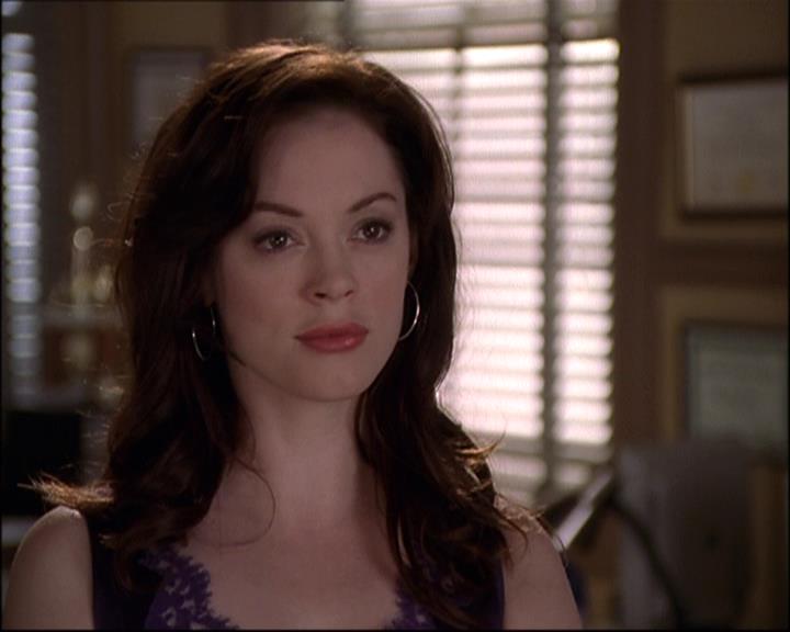 Charmed-Online-dot-net_808BattleOfTheHexes0820.jpg Charmed-Online-dot-net_808BattleOfTheHexes0820.jpg