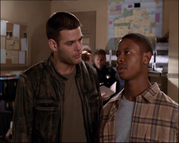 Charmed-Online-dot-net_808BattleOfTheHexes0841.jpg Charmed-Online-dot-net_808BattleOfTheHexes0841.jpg