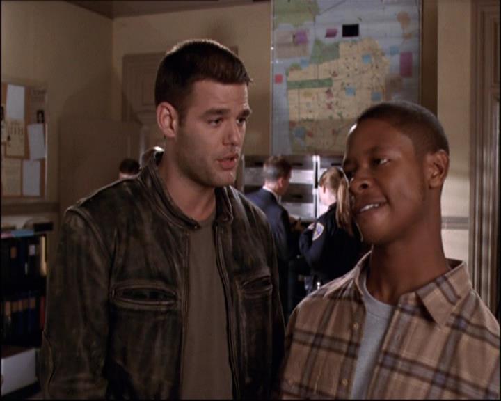 Charmed-Online-dot-net_808BattleOfTheHexes0859.jpg Charmed-Online-dot-net_808BattleOfTheHexes0859.jpg