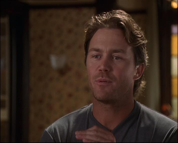 Charmed-Online-dot-net_808BattleOfTheHexes0889.jpg Charmed-Online-dot-net_808BattleOfTheHexes0889.jpg