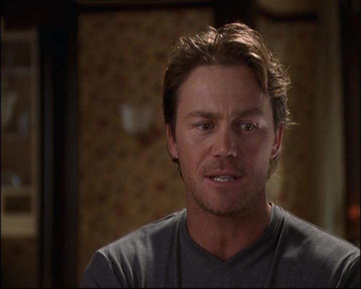 Charmed-Online-dot-net_808BattleOfTheHexes0896.jpg Charmed-Online-dot-net_808BattleOfTheHexes0896.jpg