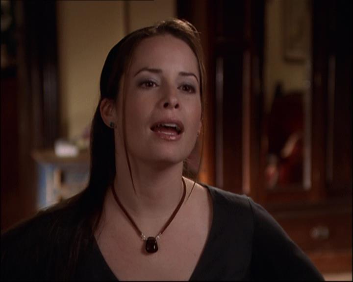 Charmed-Online-dot-net_808BattleOfTheHexes0898.jpg Charmed-Online-dot-net_808BattleOfTheHexes0898.jpg