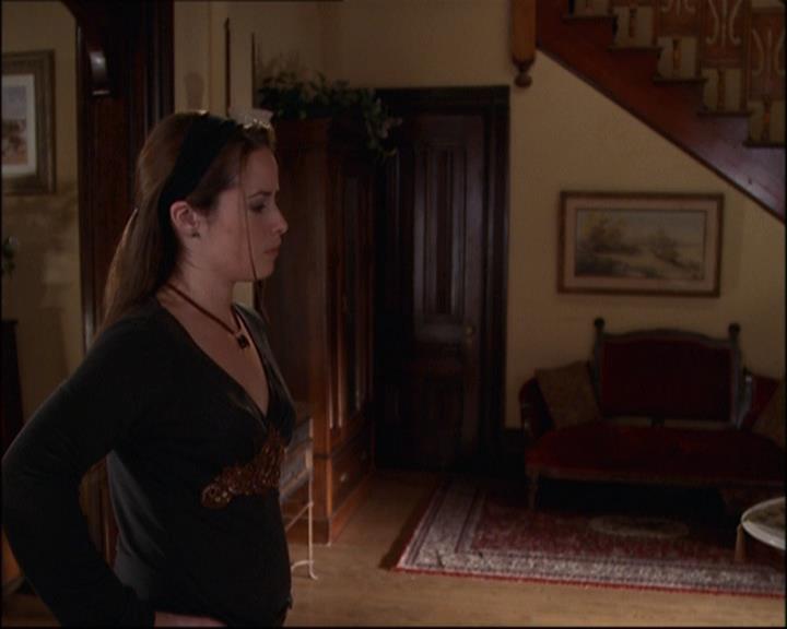 Charmed-Online-dot-net_808BattleOfTheHexes0990.jpg Charmed-Online-dot-net_808BattleOfTheHexes0990.jpg