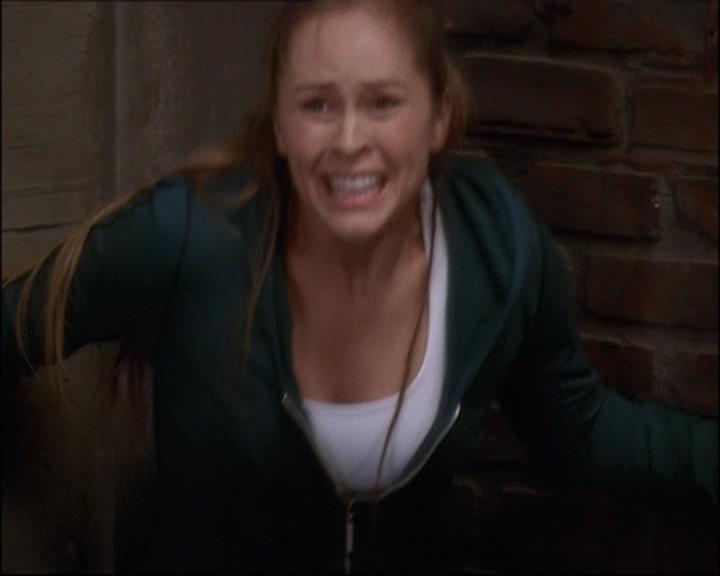 Charmed-Online-dot-net_808BattleOfTheHexes1119.jpg Charmed-Online-dot-net_808BattleOfTheHexes1119.jpg